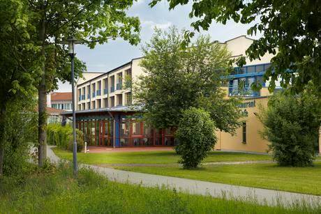 Kur-Hotel Bad Staffelstein (Bildquelle: Kur-Hotel) - Wir können Ihnen wieder ein Apartment im 4-Sterne Best Western Kur-Hotel in Bad Staffelstein anbieten !! Ideal für Urlauber!