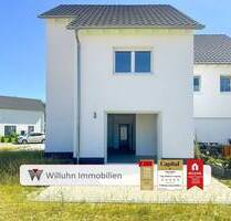 Neubau-Reihenhaus: Perfekt für Familien l zum sofort Einziehen! Stellplatz l Wärmepumpe - Jesewitz Gallen