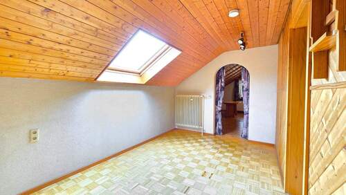 Bild 3 - Mehrfamilienhaus, Wohnhaus mit 370,00 m² in Bonndorf im Schwarzwald zum Kaufen