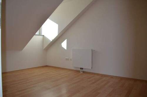 Büro / Kind - 3 Zimmer Etagenwohnung zum Kaufen in Penzing