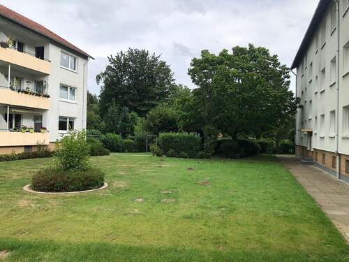 Rasenfläche - 3 Zimmer Etagenwohnung zur Miete in Winsen (Luhe)