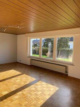 EG Wohnzimmer/Esszimmer 1 - 6 Zimmer Einfamilienhaus zum Kaufen in Euskirchen-Elsig