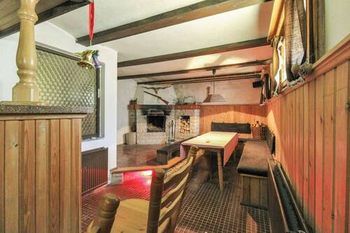 Kaminzimmer mit Bar - 
