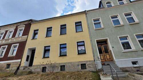 Bild 2 - 7 Zimmer Mehrfamilienhaus, Wohnhaus zum Kaufen in Markneukirchen