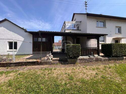 Überdachter Innenhof - 