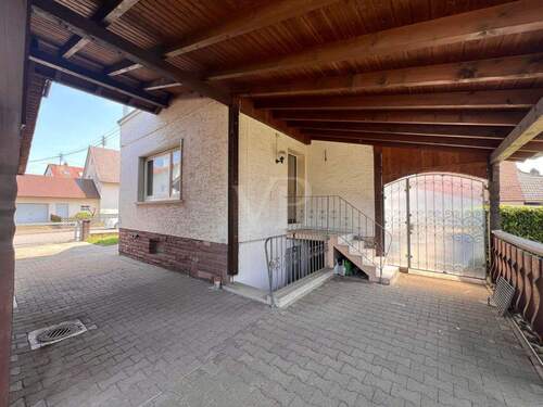 Überdachter Innenhof - 