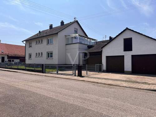 Außenansicht - 6 Zimmer Mehrfamilienhaus, Wohnhaus zum Kaufen in Baden-Baden / Sandweier