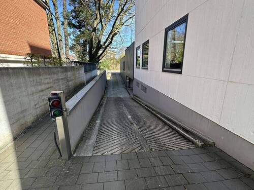 Garageneinfahrt - 