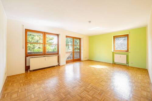 Wohnbereich - 3 Zimmer Etagenwohnung zum Kaufen in München