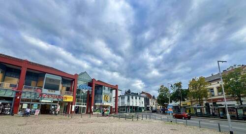 Bild 1 - Sbr.: WGH 100 % Gewerbe - Café+2 Ferienwhg.+Garage