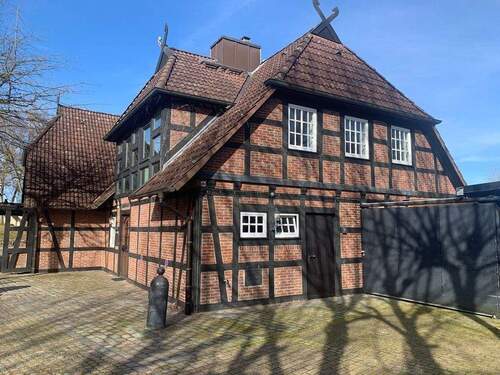 Straßenansicht - Gewerbeobjekt (Büro, Produktion, Verkauf) zur Miete in Seevetal - Hittfeld