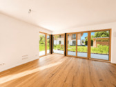 Wohnbereich mit Gartenzugang - 