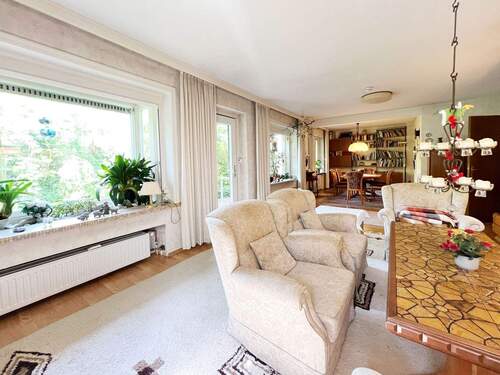 SCHRICK IMMOBILIEN: Ahrensburg - 