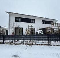 Moderne Doppelhaushälfte mit 4 Zimmern, 2 Bädern & Parkplatz - Cammin Prangendorf