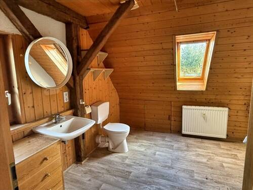 Badezimmer mit Dusche - 