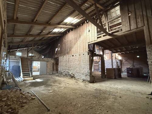 Großräumige Scheune - 