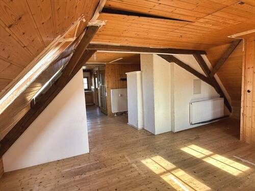 Dachgeschoss als ELW möglich! - 