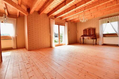 thumbnail (36).jpg - 6 Zimmer Mehrfamilienhaus, Wohnhaus zum Kaufen in Brockscheid