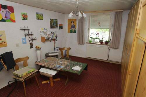 Wohnraum 2 - 5 Zimmer Einfamilienhaus zum Kaufen in Halle (Saale)