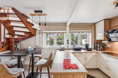 Küche - 5 Zimmer Einfamilienhaus in Berlin