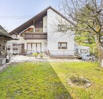 Zweifamilienhaus mit großem Garten - viel Platz für Wohnen, Leben und Entfaltung - Karlsruhe / Stupferich