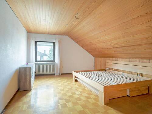 Schlafzimmer im OG - 