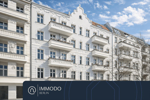 Straßenansicht - ?? Klassischer Altbau am Boxhagener Platz - Helle 3 Zi mit EBK, 3,10m Decken & Garten in Top-Lage.