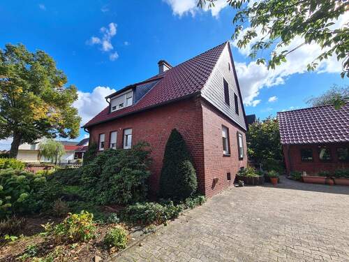 Ansicht - 7 Zimmer Einfamilienhaus zum Kaufen in Ahlen