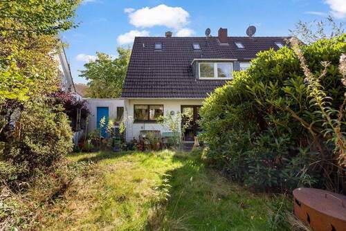 Garten - Charmante Doppelhaushälfte mit Potenzial - Essen-WerdenFischlaken
