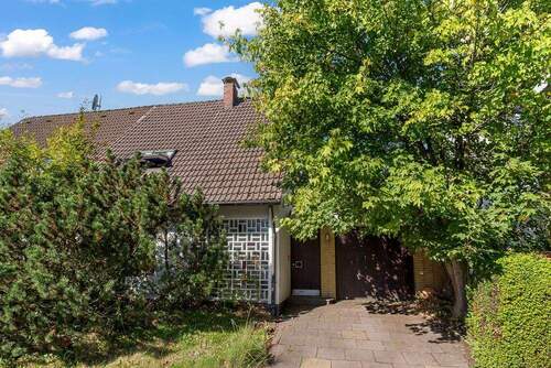 Fassade - 3 Zimmer Doppelhaushälfte zum Kaufen in Essen