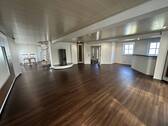 Essen-Wohnen-Bar - 