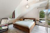 Schlafzimmer - Etagenwohnung mit 74,10 m² in Bonn zum Kaufen