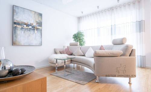 Wohnzimmer - Einziehen und Wohlfühlen: Komplett ausgestattetes Apartment im Herzen von Aschaffenburg