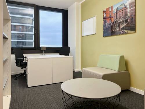 Regus_Mundsburgtower_Germany_Centre 3914_Office 3. - Unbegrenzter Bürozugang zu unseren Öffnungszeiten in Regus Mundsburg Tower