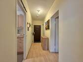 Flur - 2 Zimmer Etagenwohnung in Obertshausen
