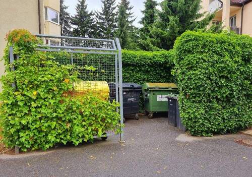 Platz für Mülltonnen.jpg - 