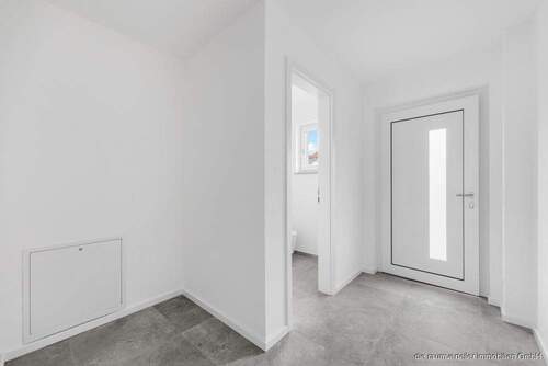 Muster-Diele - 4 Zimmer Doppelhaushälfte in Bruckmühl