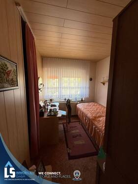 Schlafzimmer 2 OG - 