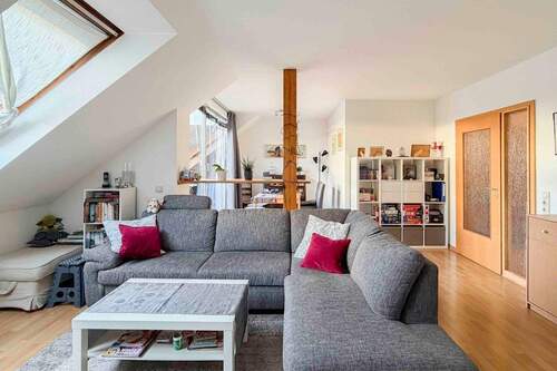 Wohnbereich(1) - 2 Zimmer Etagenwohnung in Brühl