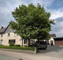 Sauerland pur - Idyllischer Bauernhof mit Einliegerwohnungen & Nebengebäuden - Sundern-Meinkenbracht