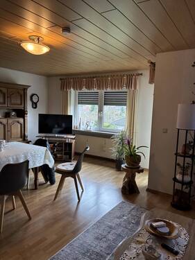 Esszimmer EG - 6 Zimmer Einfamilienhaus in Illingen
