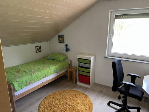 Schlafzimmer 1 Bild 1 - 