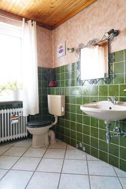 Gäste-WC im EG - 