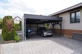 großzügiges Carport - 