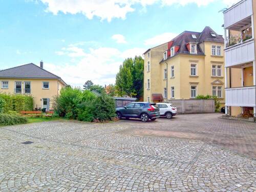 PKW-Stellplatz - 3 Zimmer Etagenwohnung in Bautzen