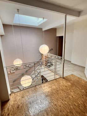 GB13 Treppenhaus -Flur OG - 