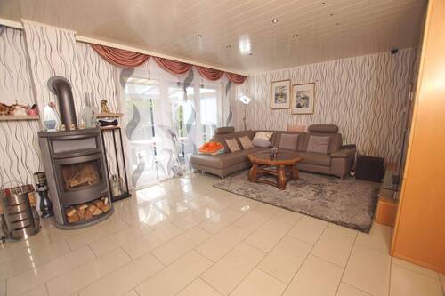 Wohn-/Esszimmer - 5 Zimmer Einfamilienhaus zum Kaufen in Beckum