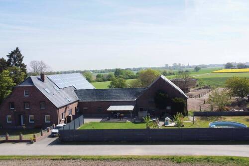 Hausansicht - 8 Zimmer Einfamilienhaus in Xanten
