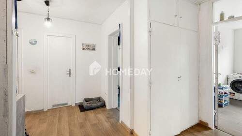 Flur 2 - 3 Zimmer Etagenwohnung zum Kaufen in Hamburg