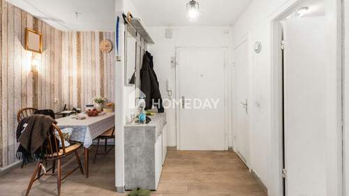 Flur 1 - Etagenwohnung mit 73,70 m&sup2; in Hamburg zum Kaufen